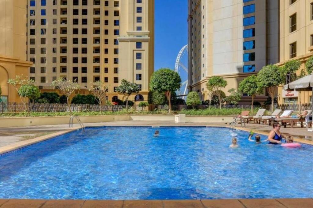 La Buena Vida Holiday Homes - Beach Front Very Spacious, Luxe And Modern 3 Bedroom With Full Kitchen In Jbr , 3 Min To The Jbr Beach Dubai Marina And Tram Station Exterior photo