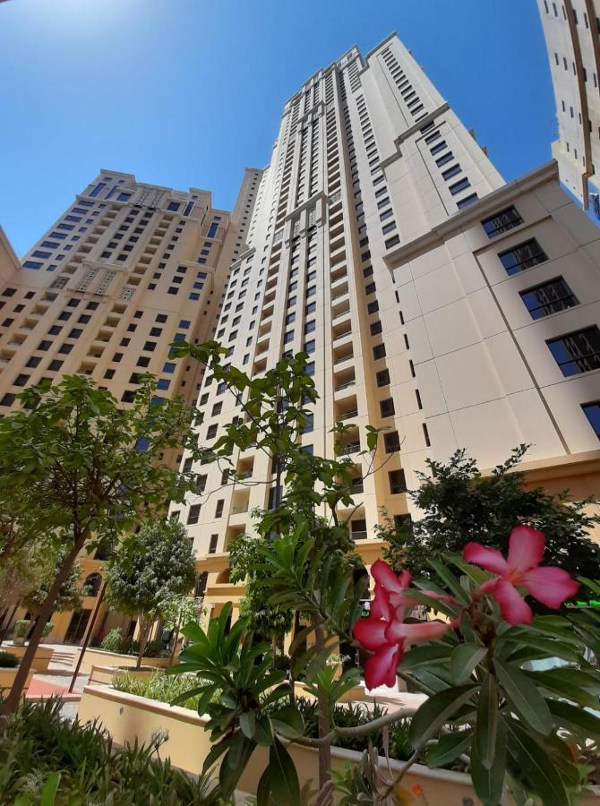 La Buena Vida Holiday Homes - Beach Front Very Spacious, Luxe And Modern 3 Bedroom With Full Kitchen In Jbr , 3 Min To The Jbr Beach Dubai Marina And Tram Station Exterior photo