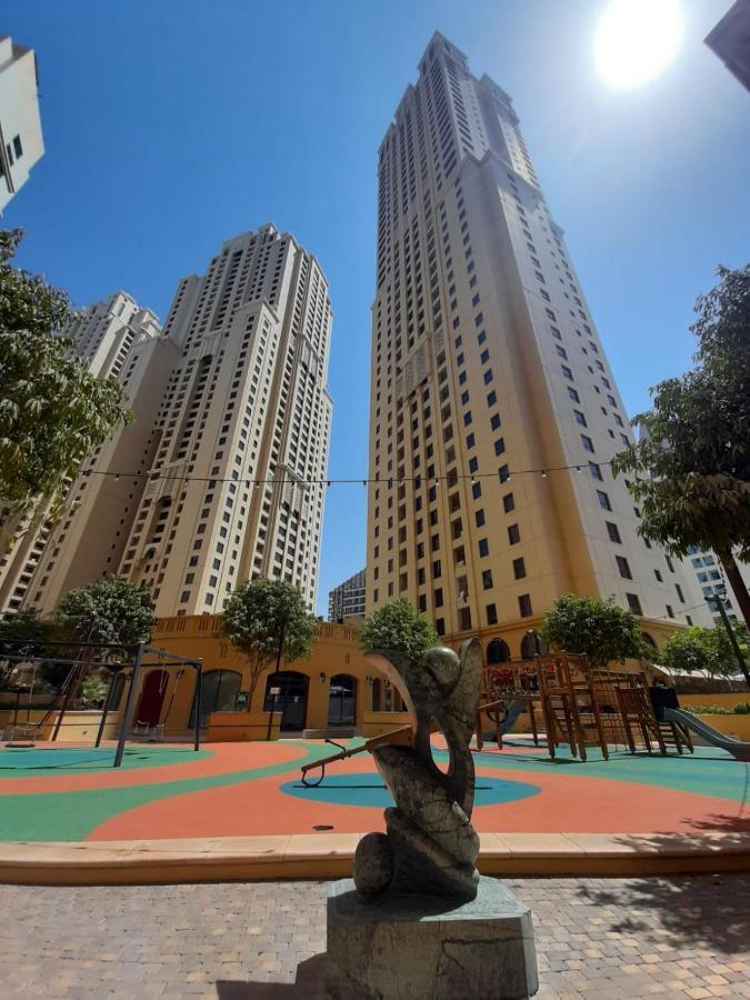 La Buena Vida Holiday Homes - Beach Front Very Spacious, Luxe And Modern 3 Bedroom With Full Kitchen In Jbr , 3 Min To The Jbr Beach Dubai Marina And Tram Station Exterior photo